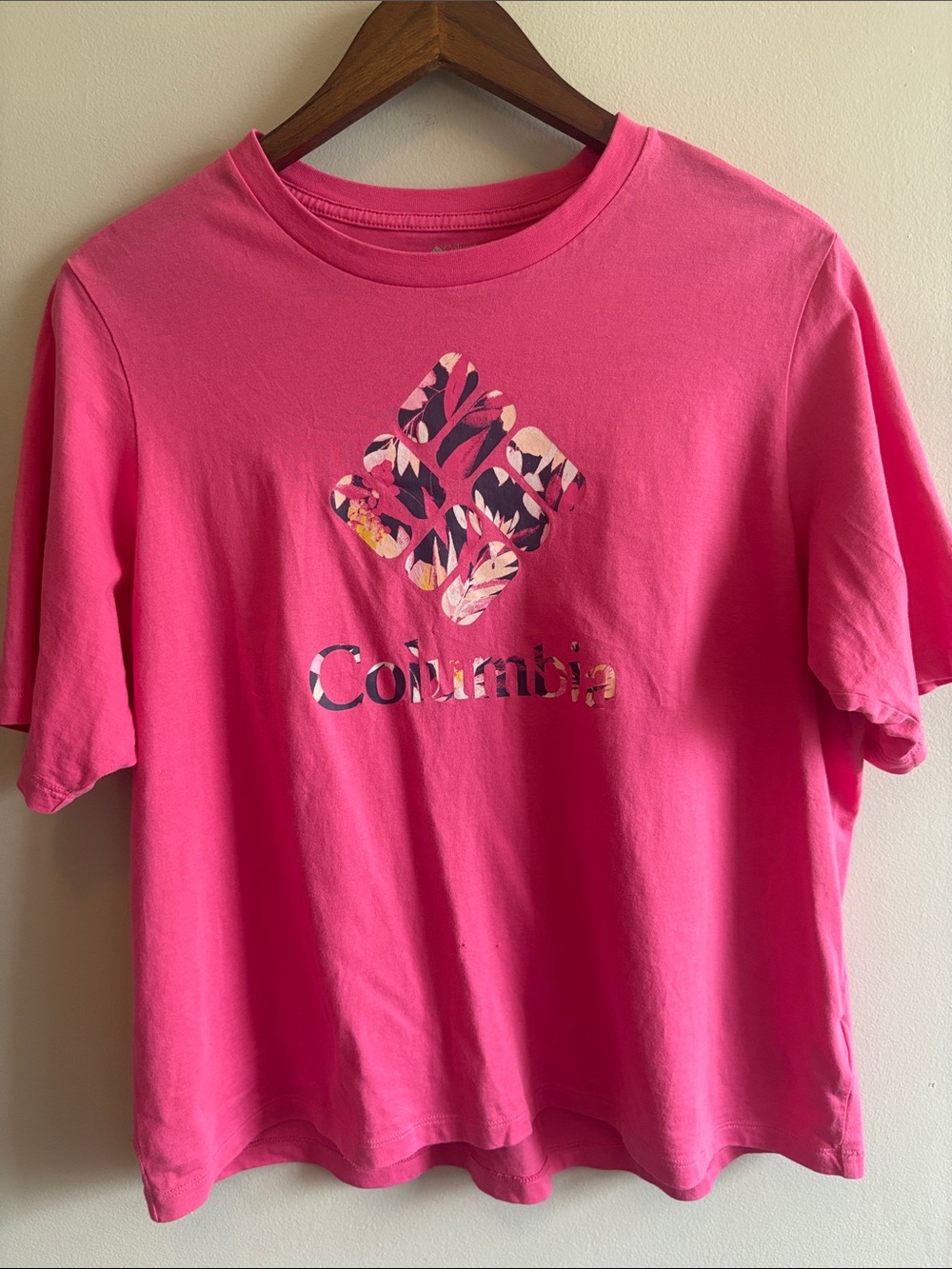 Columbia Pink Floral Logo Graphic Tee Large
